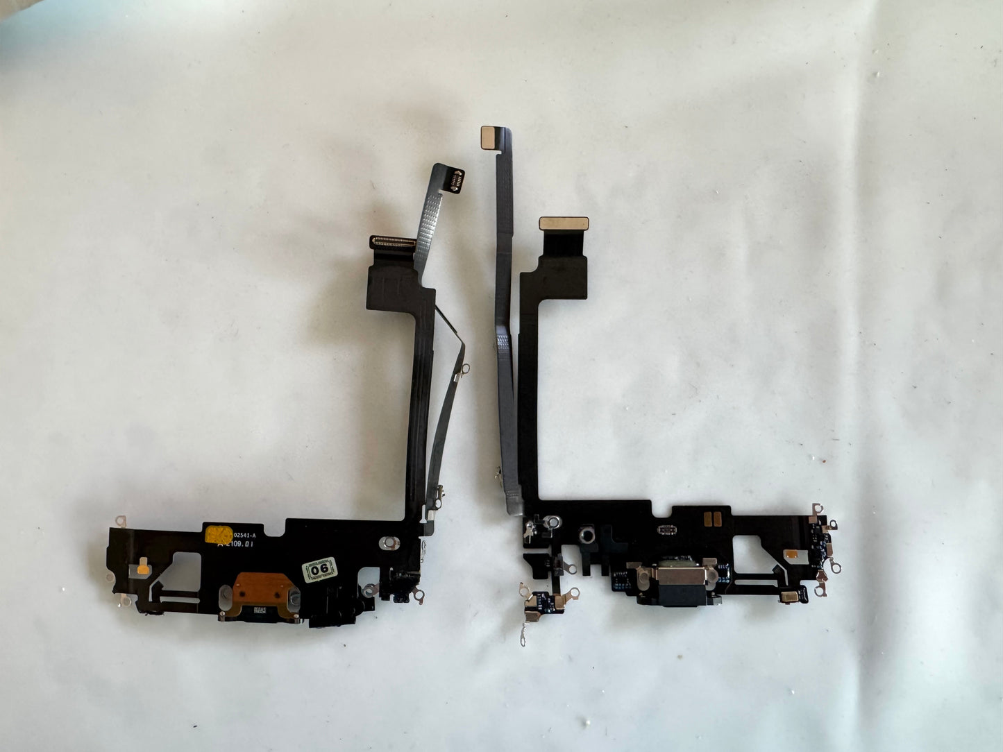 iPhone Charging Port Replacement - Premium OEM-Grade